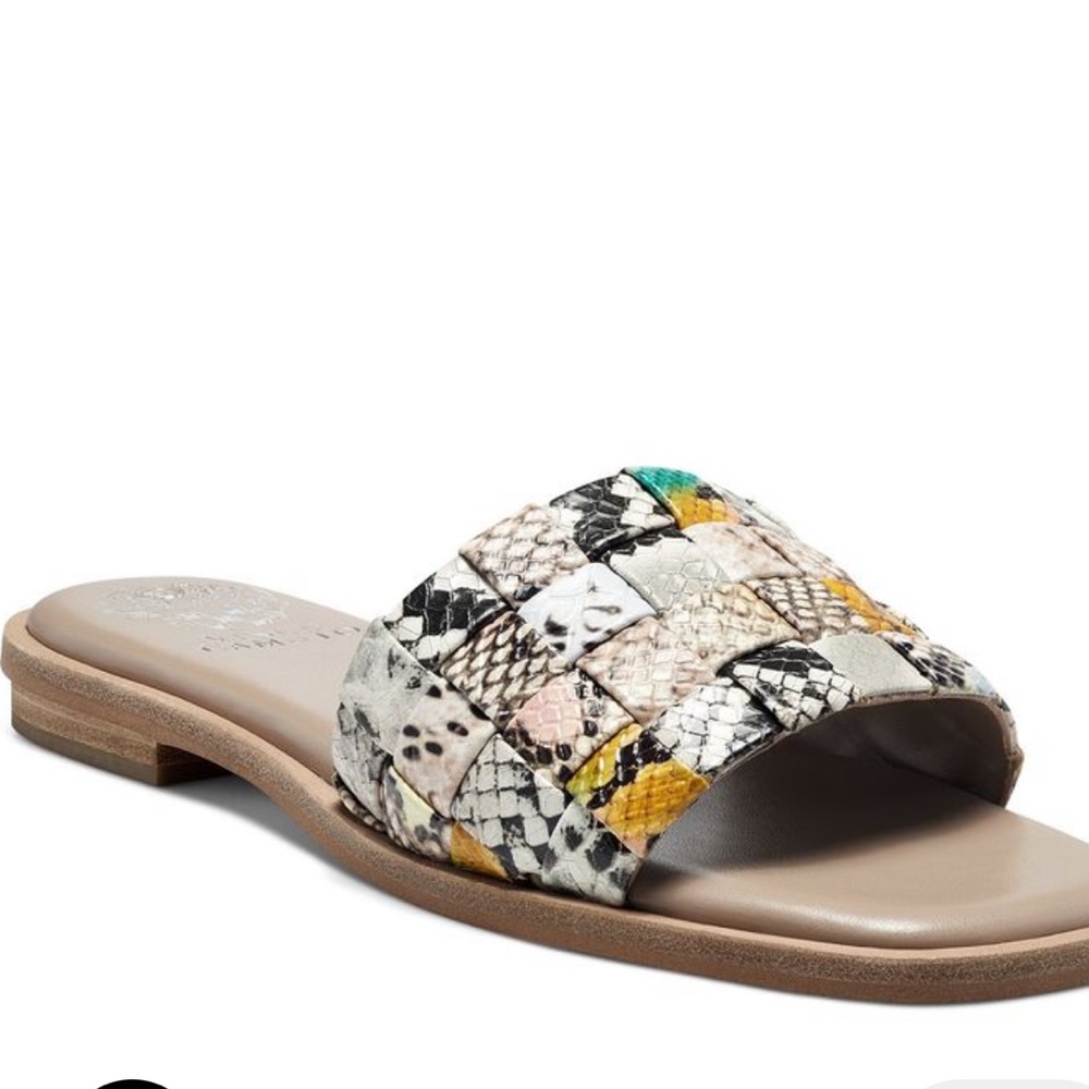 Vince Camuto Nanchia Woven Multi Snake Print
